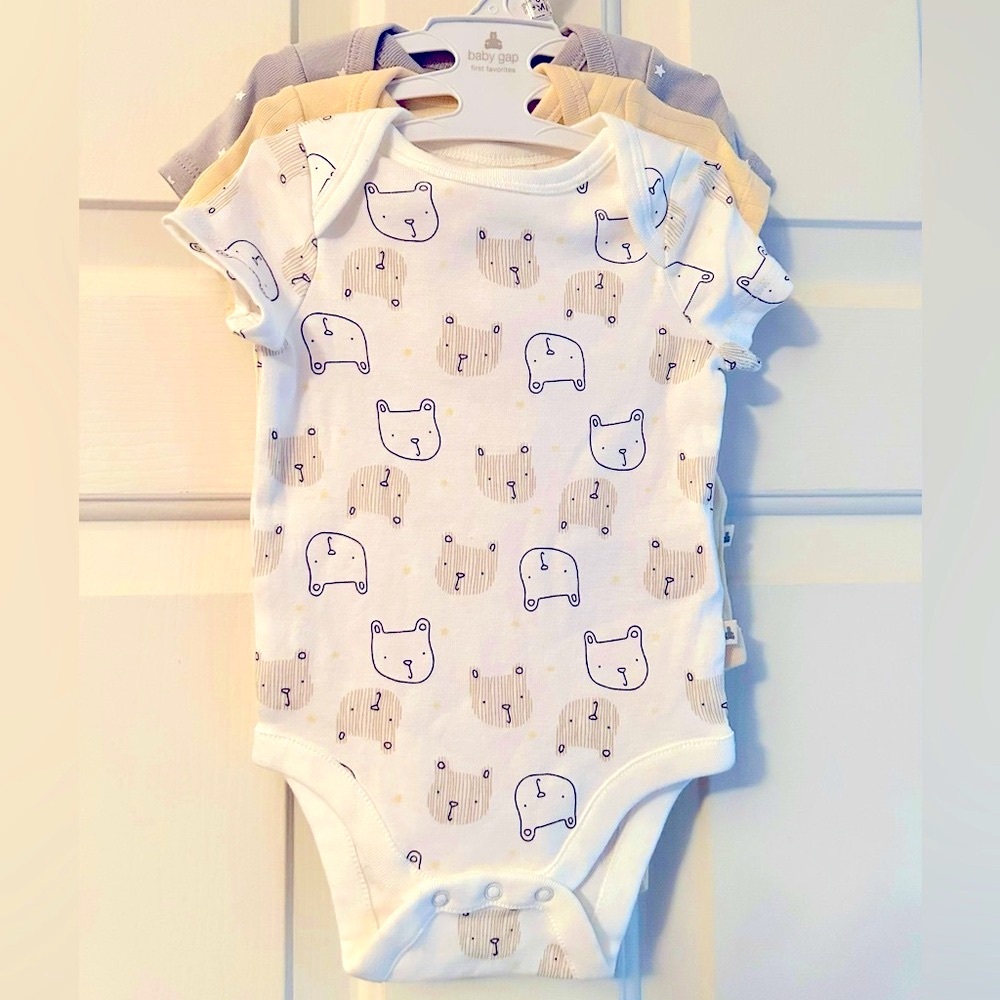 Baby Gap Onesie set of 3 - 3-6 months NWT